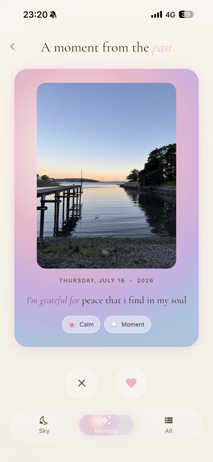 A moment from the past in Perla — a gratitude memory card with a sunset pier photo, dated July 16, reading 'I'm grateful for peace that I find in my soul', tagged Calm
